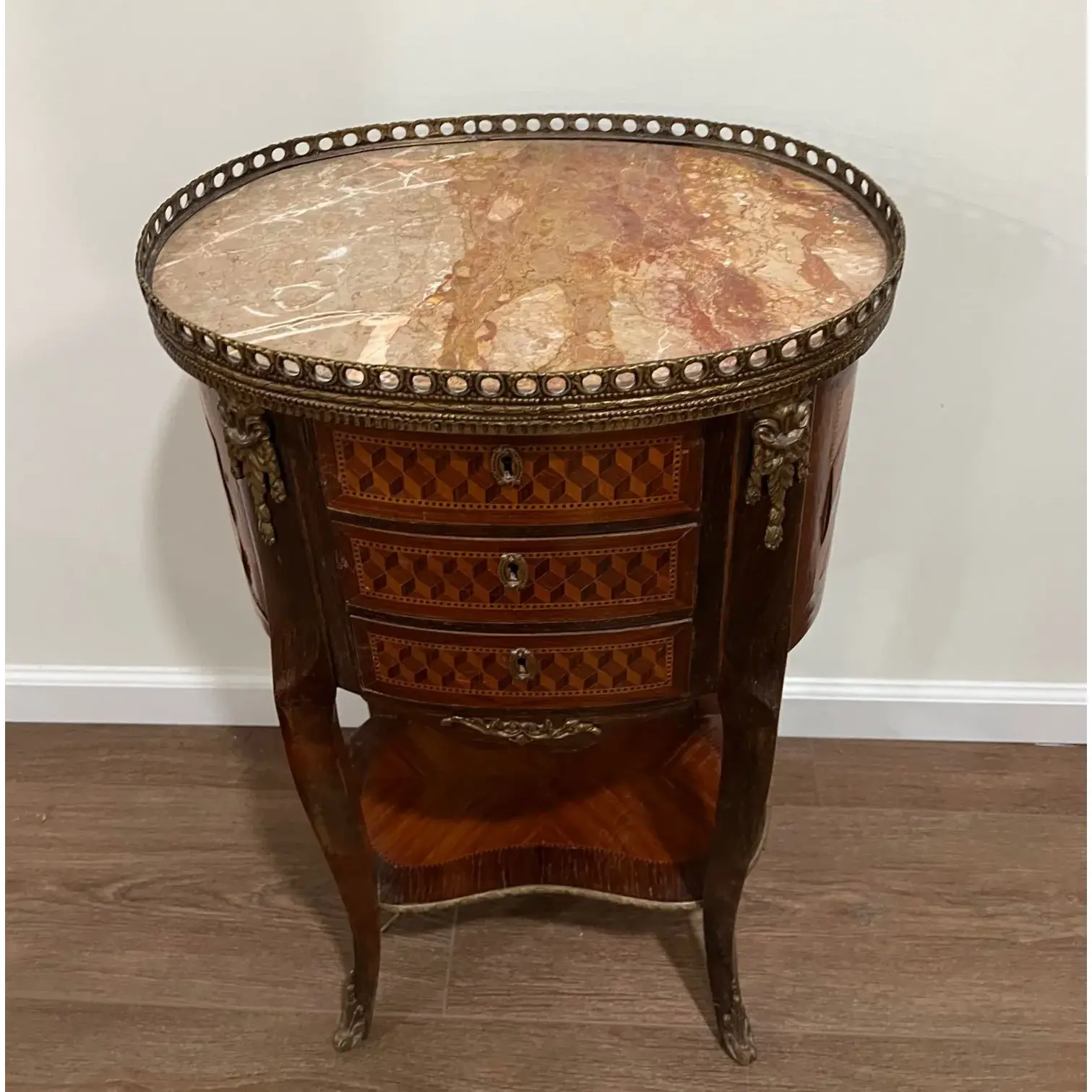 1930s Vintage Walnut Louis XVI Marquetry Stand - Image 2