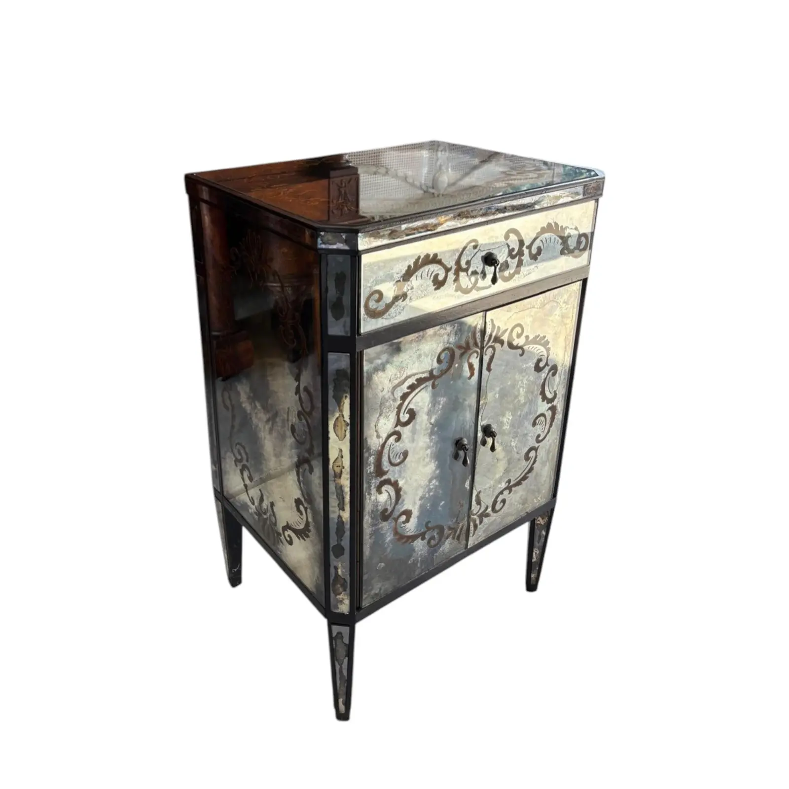 John Richard Mirrored Cabinet With Gilded Detailing - Image 5